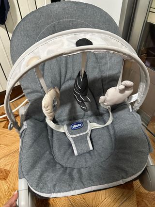 Mecedora Chicco gris