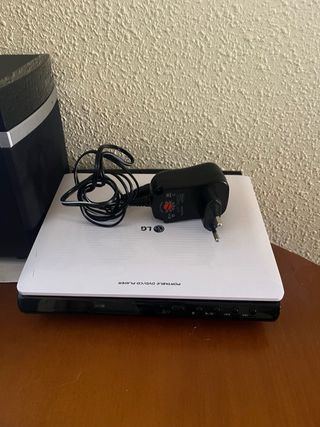 Reproductor DVD/CD Portátil LG