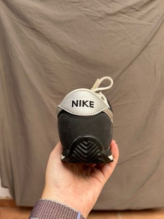 Zapatillas Nike Cortez Negras Blancas Vintage