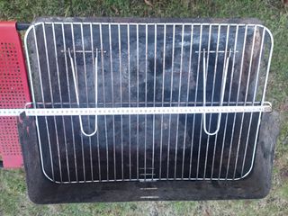 Barbecue a carbonella con ruote