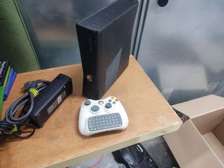 Xbox 360 Slim Negra