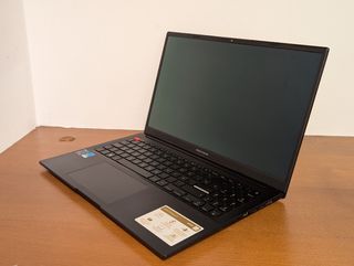 Portátil Asus VivoBook 15 2.8K