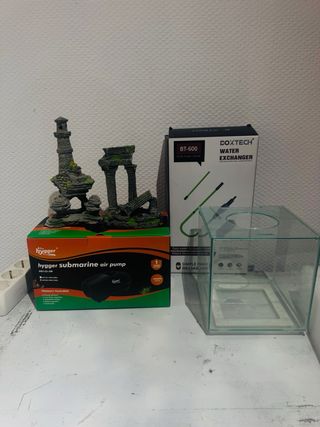 Bomba de aire y cambiador de agua para acuario