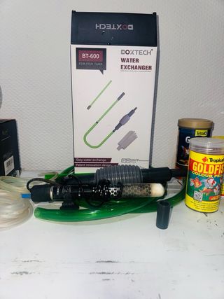 Bomba de aire y cambiador de agua para acuario