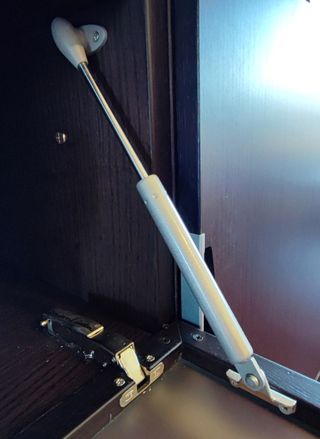 Aparador de salón madera y cristal