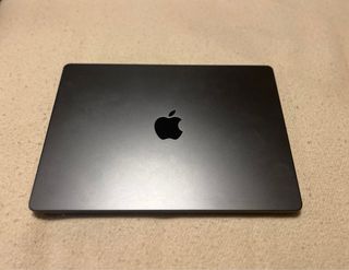 MacBook Pro 14” M4 Pro 24GB RAM + AppleCare 2027