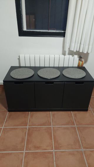 Baúl de almacenamiento negro