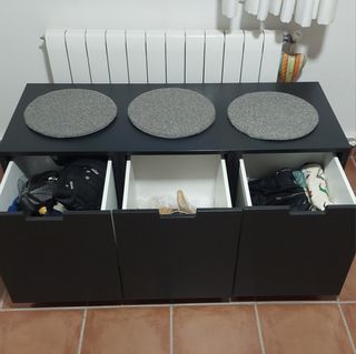 Baúl de almacenamiento negro