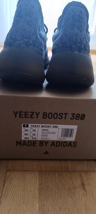 Adidas Yeezy Boost 380 