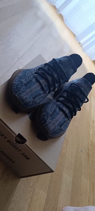 Adidas Yeezy Boost 380 