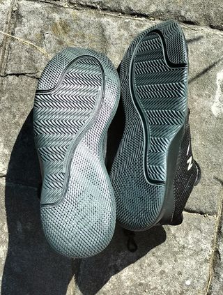 Zapatillas New Balance Negras Talla 45.5