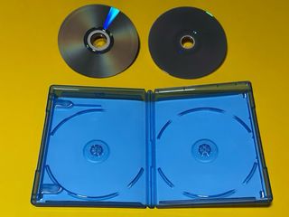 Saw Blu-ray + DVD Combo Pack