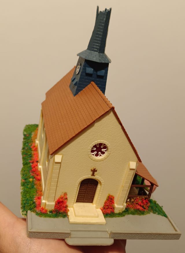 Maqueta tren electrico Iglesia Jouef ho años 70