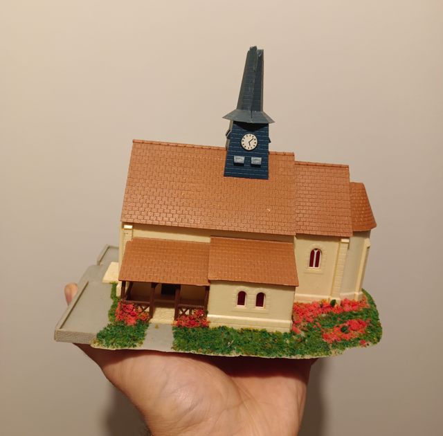 Maqueta tren electrico Iglesia Jouef ho años 70