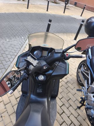 Kymco Superdink 350cc modelo 2019