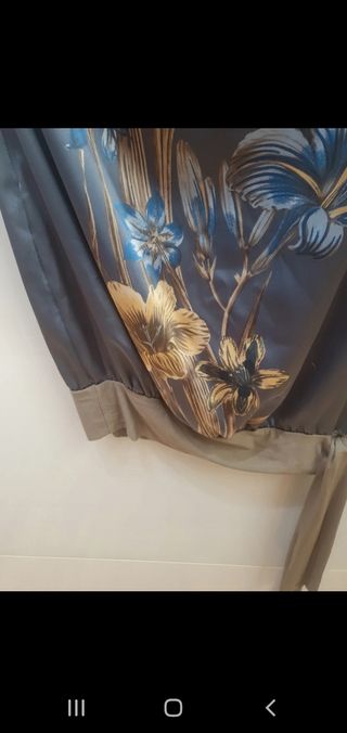 Vestido estampado flores azul y gris