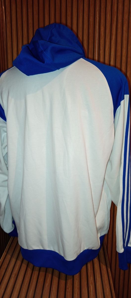 Chaqueta deportiva Adidas Kaká nº8 XXL como nueva