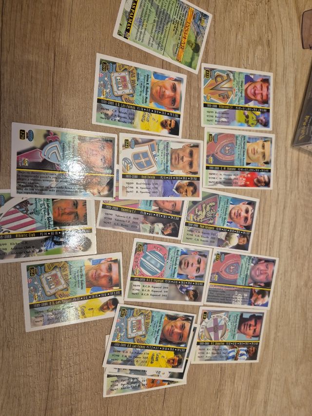 Lote 15 Cromos Fútbol MC 2001