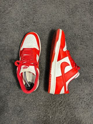 Nike Dunk Rojas y Blancas
