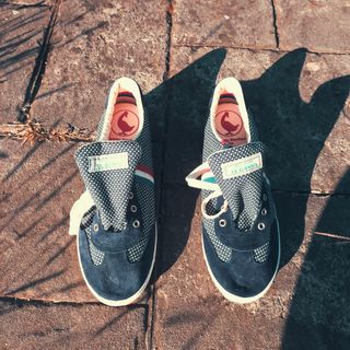 Zapatillas El Ganso estrellas azul marino y blanco