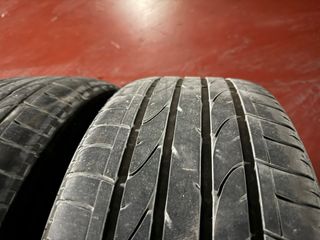 Bridgestone 235/45 R19 99V
