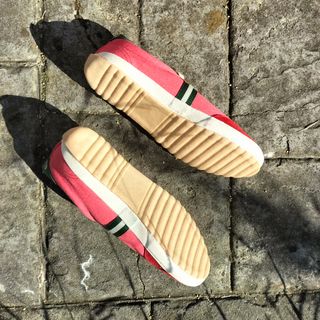 Zapatillas El Ganso Rojo y Verde Talla 45