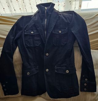 Chaqueta vaquera negra Bershka