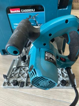 Fresadora Makita CA5000XJ 1300W 118mm