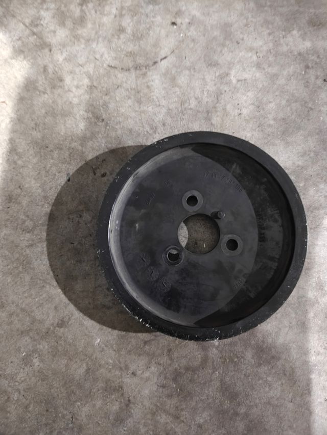 Polea Bomba Dirección BMW E46