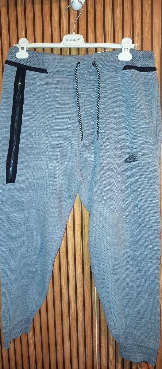 Joggers Nike original Gris Talla L