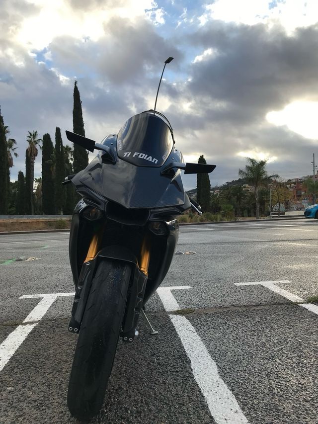 Yamaha YZF-R1 2019 16.000km