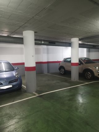 Plaza de parking en alquiler en San Lorenzo 