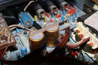 Amplificador Estéreo Philips Integrado Gris