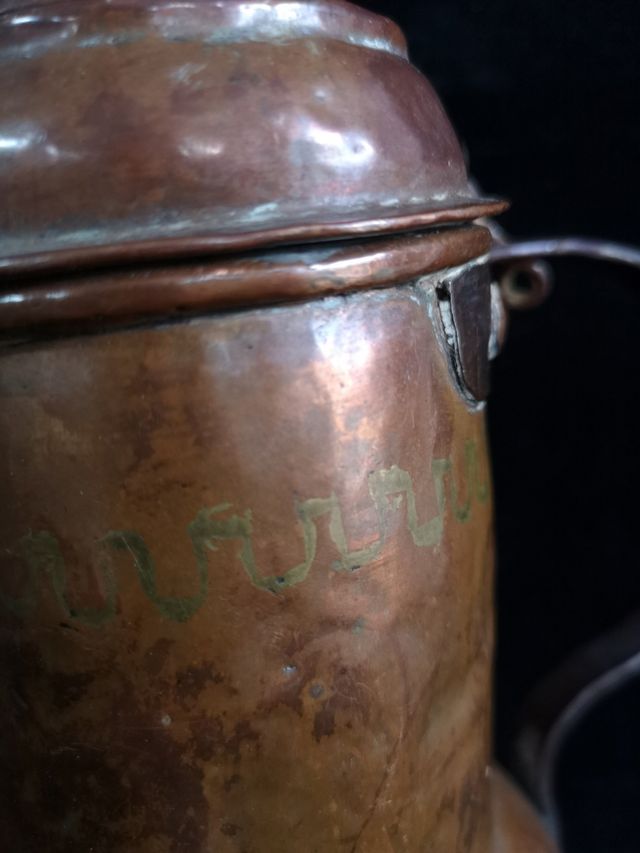 Chocolatero cobre y latón S.XVIII