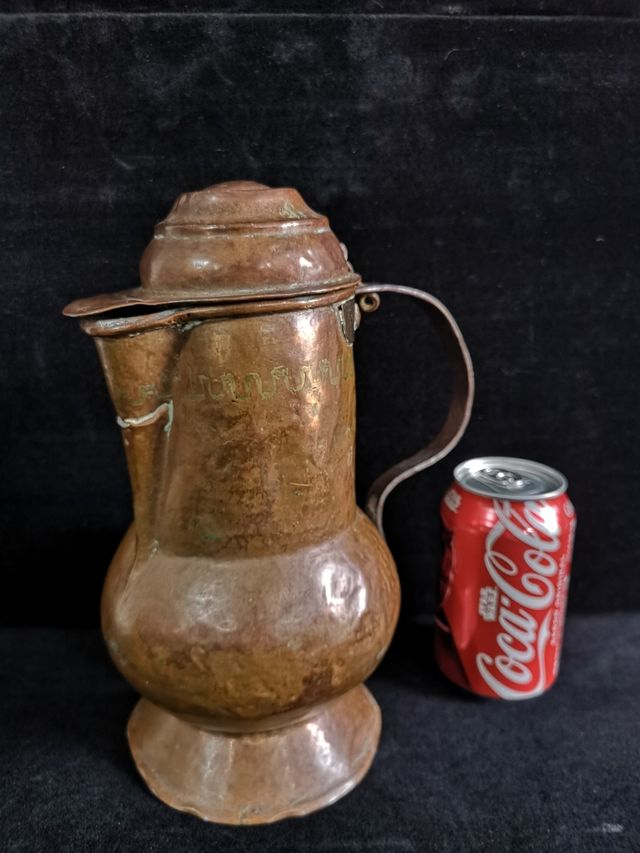 Chocolatero cobre y latón S.XVIII