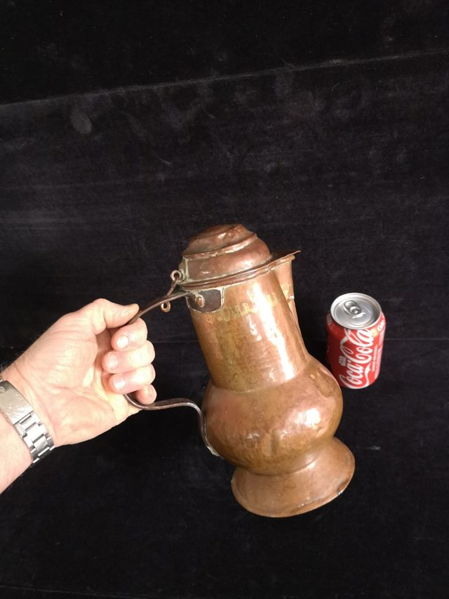 Chocolatero cobre y latón S.XVIII