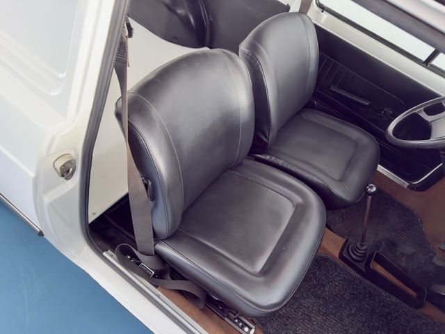 SEAT 127 Comercial Restaurado