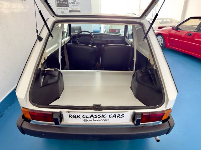 SEAT 127 Comercial Restaurado