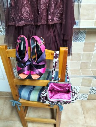 Vestido de fiesta rosa y morado