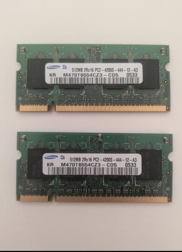 2 Memorias RAM Samsung 512MB PC2-4200S