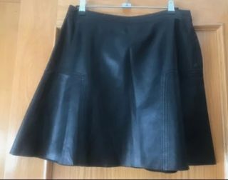 Falda de piel Michael Kors negra