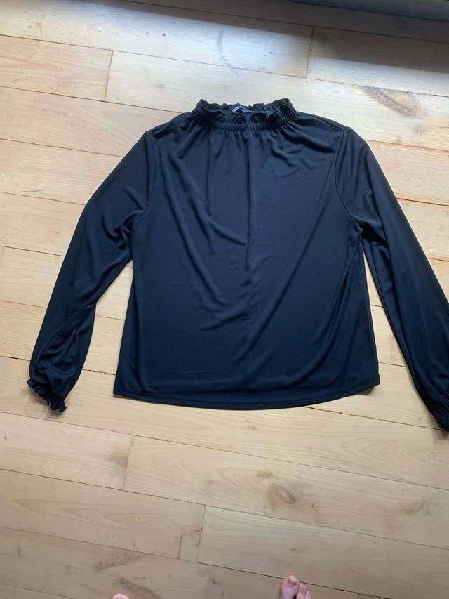 Camiseta Zara cuello alto