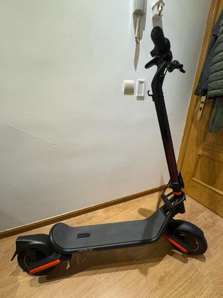 Patinete Bongo D40 XL Suspensión Conectado
