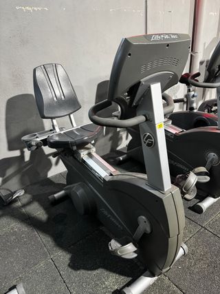 Bicicleta Estática Life Fitness 80s
