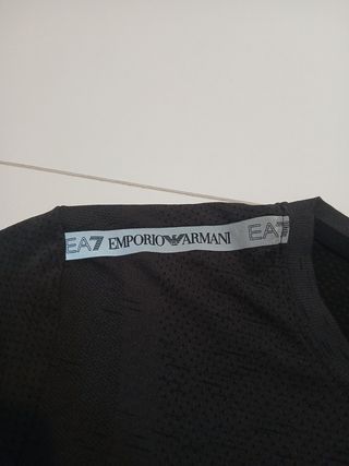 Camiseta EA7 Emporio Armani reflectante gris