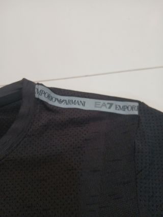 Camiseta EA7 Emporio Armani reflectante gris