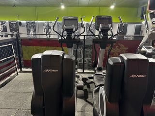 Trainer ellittici professionali Life Fitness e Precor