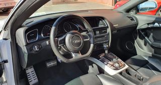 Audi RS5 2010