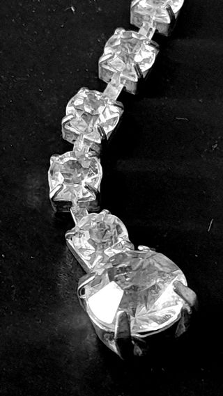 Cadena Swarovski con cristales