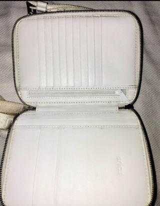 Bolso Tous estampado rosa y beige